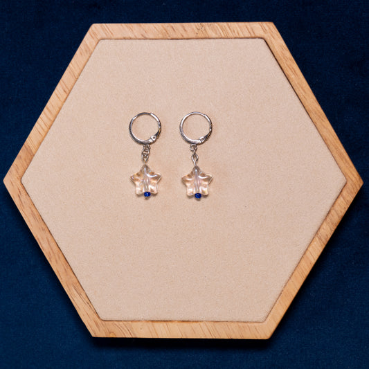 Small earrings with stars
