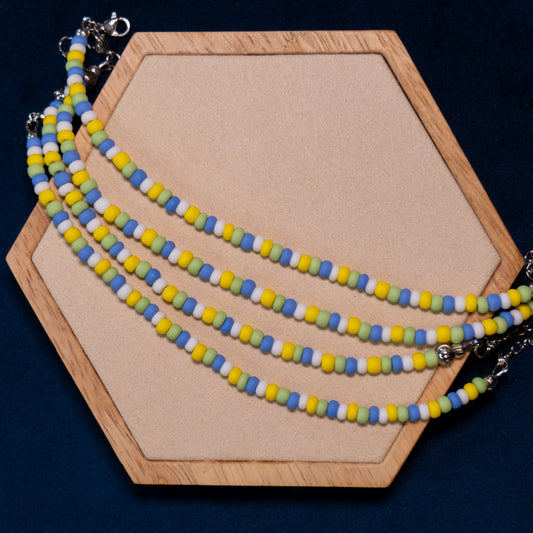 Rocailles bracelet in soft color mix