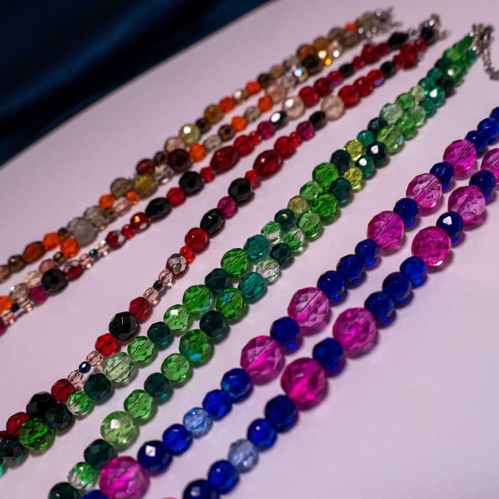 Ketting van groene facetkralen