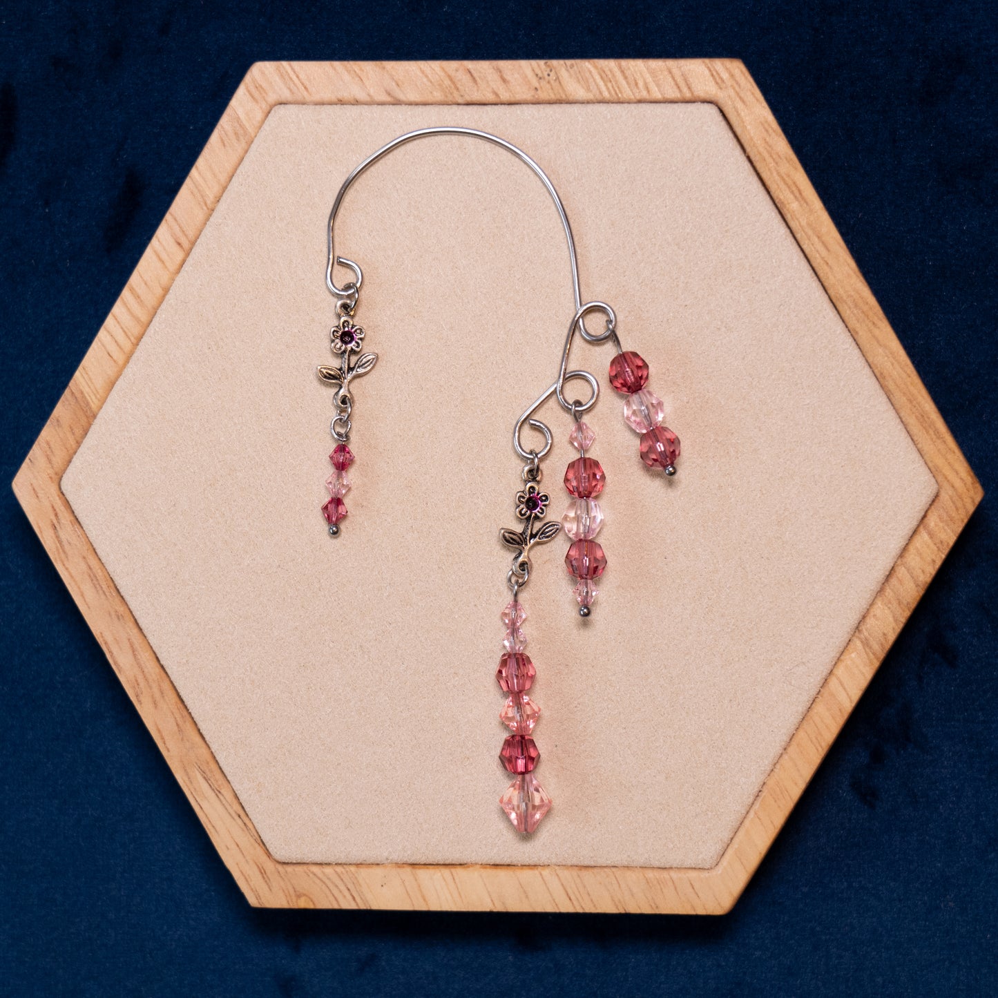 Ear cuffs roze met bloem