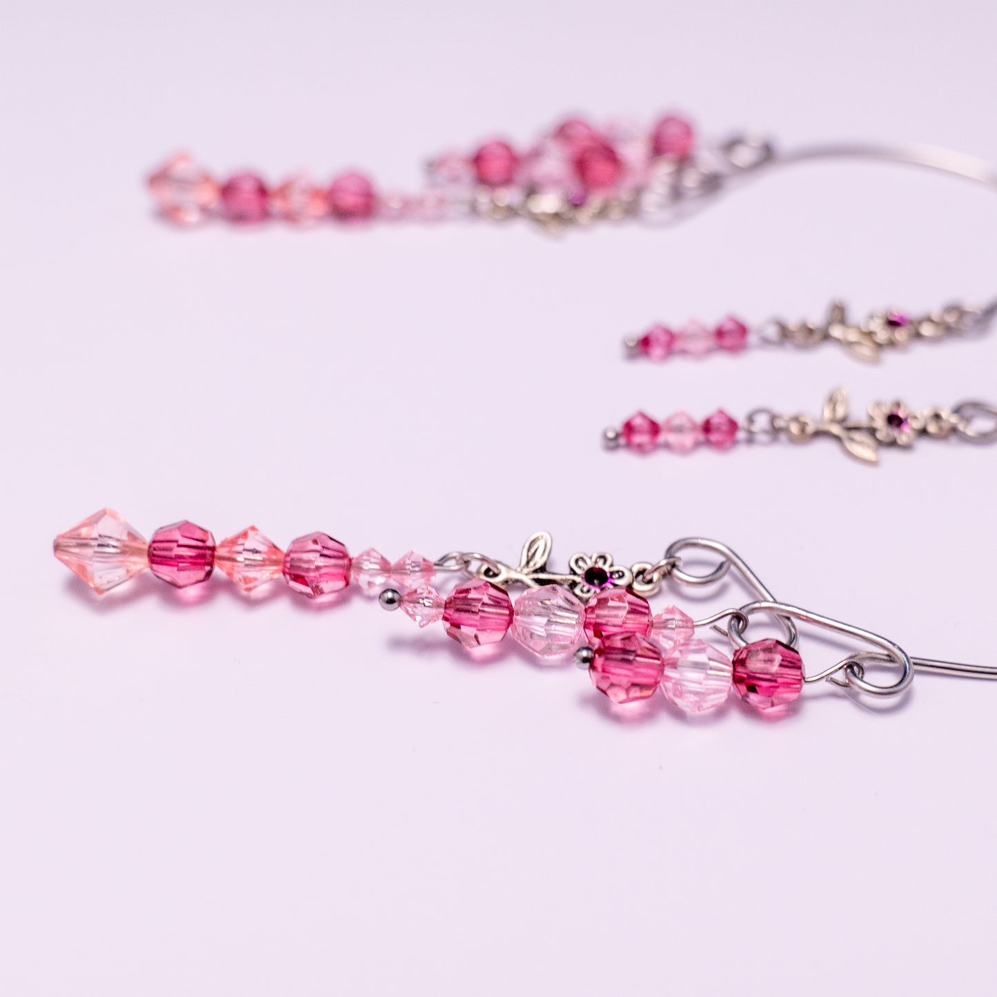 Ear cuffs roze met bloem
