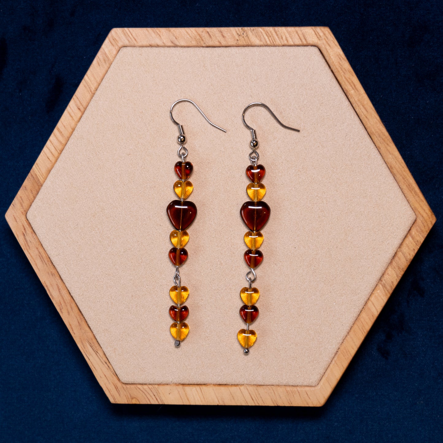 Oorbellen met hartjes in bruin en oranje