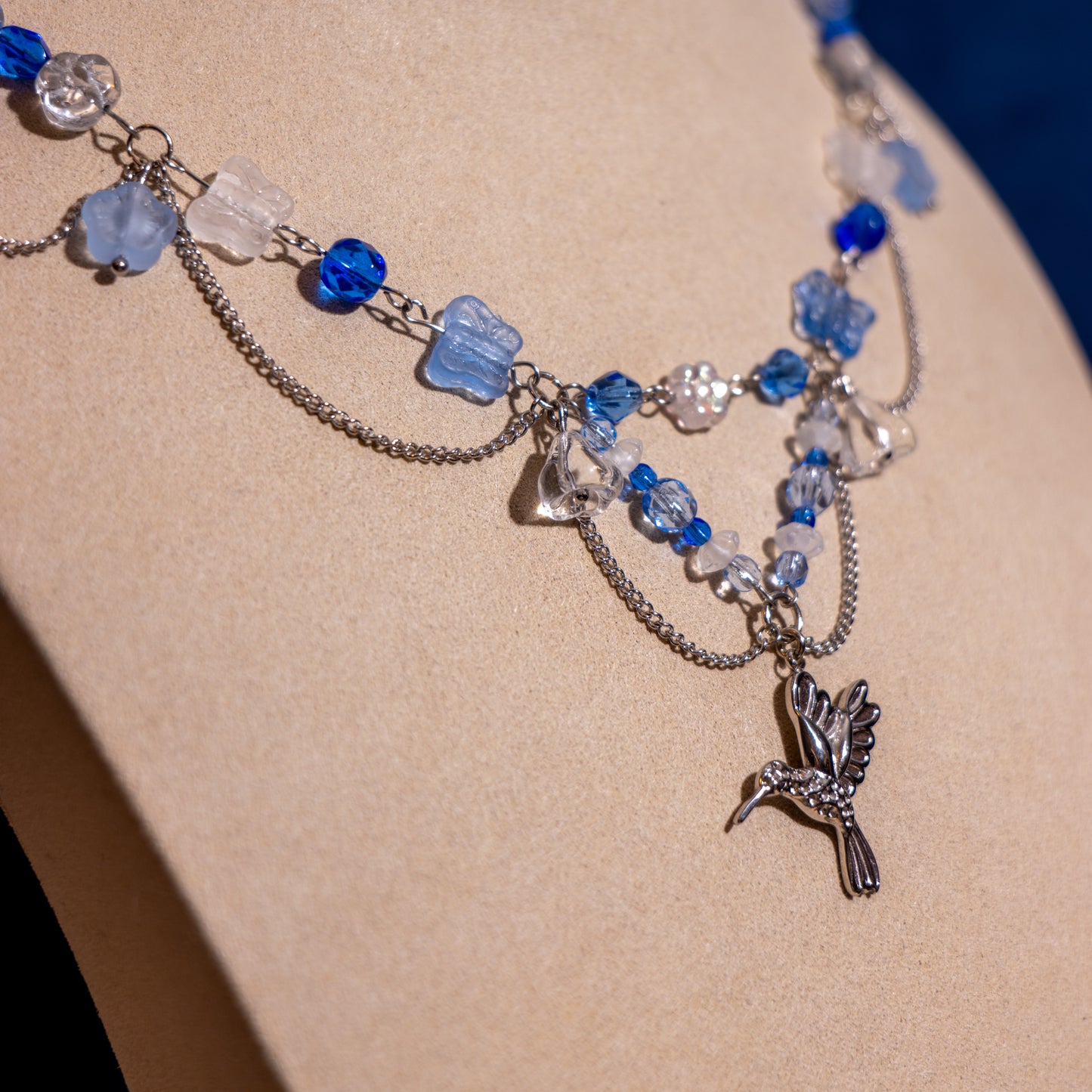 Blauwe kolibrie ketting