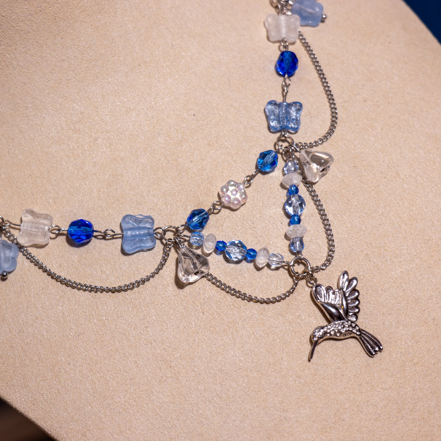 Blauwe kolibrie ketting