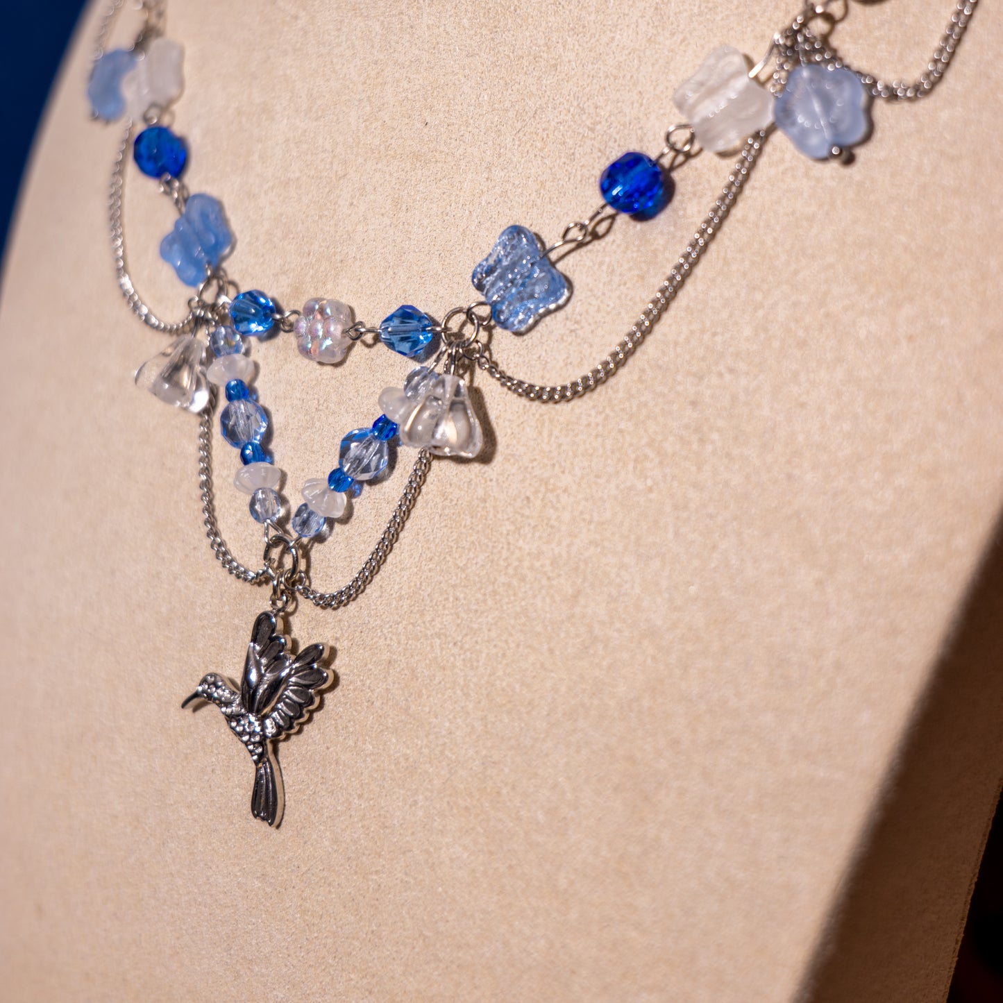 Blauwe kolibrie ketting